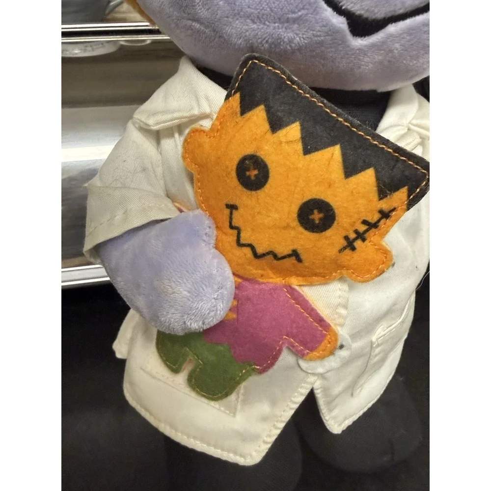 Hallmark Halloween Maddie the Mad Scientist Animated Sings Monster Mash Video